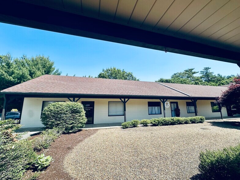 300 Tremont St, Carver, MA à louer - Photo du bâtiment - Image 3 de 19