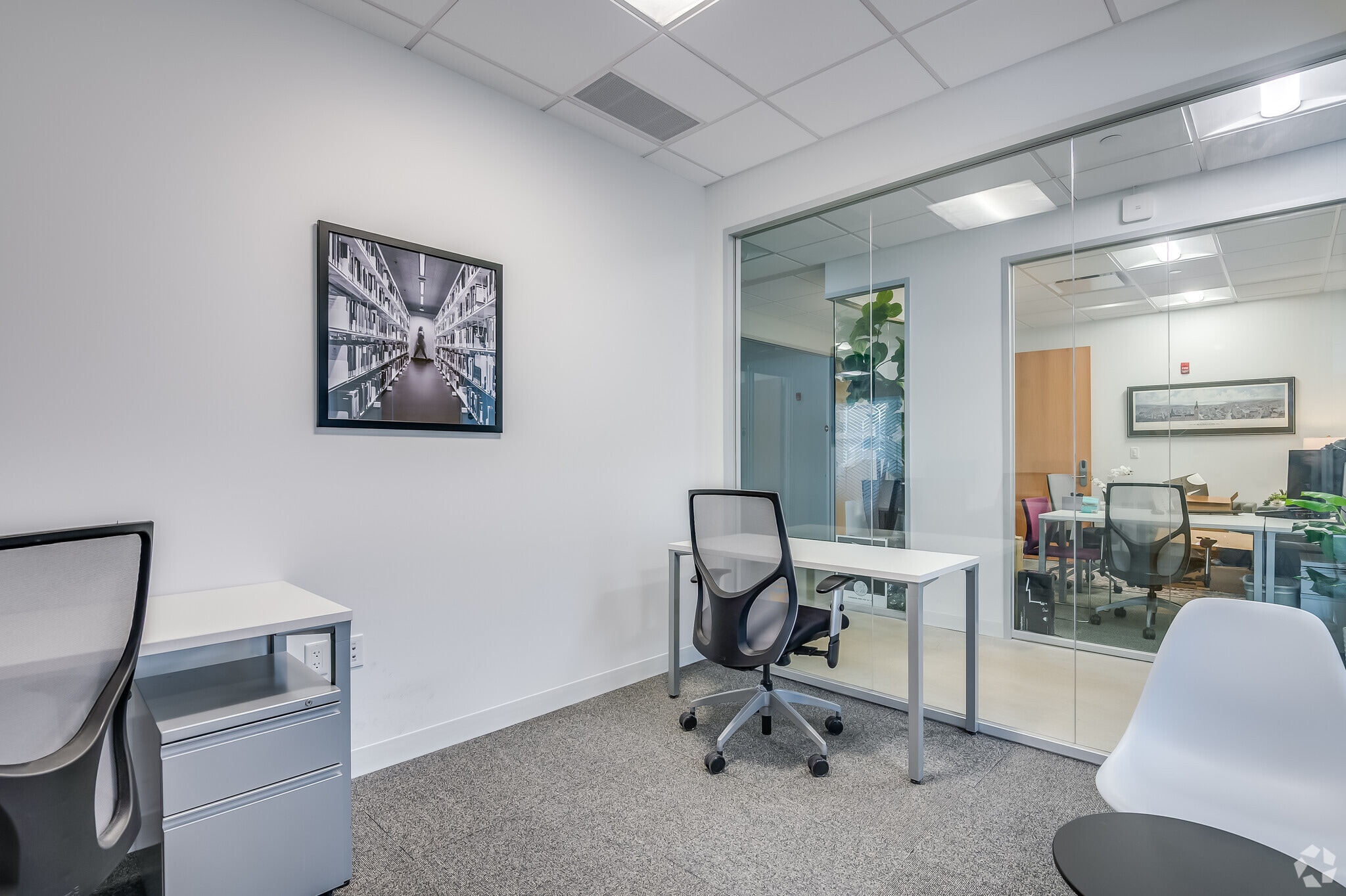 1433 N Water St, Milwaukee, WI à louer Photo intérieure- Image 1 de 11