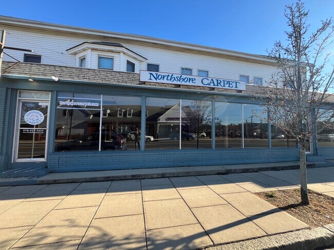 Plus de détails pour 447 Rantoul St, Beverly, MA - Commerce de détail à louer