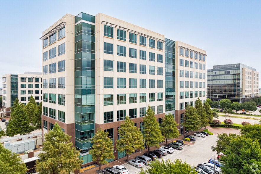 6900 N Dallas Pky, Plano, TX for lease - Building Photo - Image 2 of 18