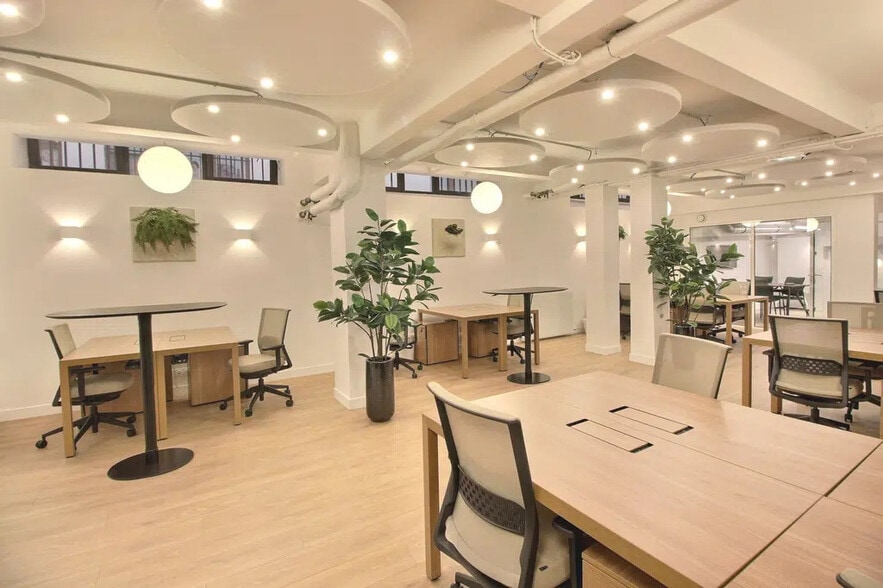 94 Rue Saint-Lazare, Paris à louer - Photo intérieure - Image 3 de 6