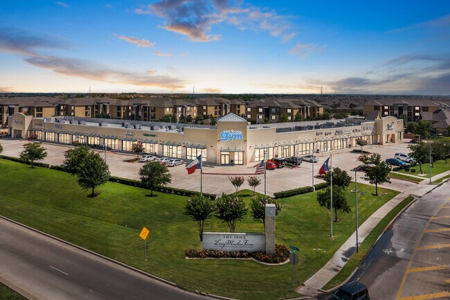 Plus de détails pour 7035 W Grand Pky S, Richmond, TX - Commerce de détail à louer