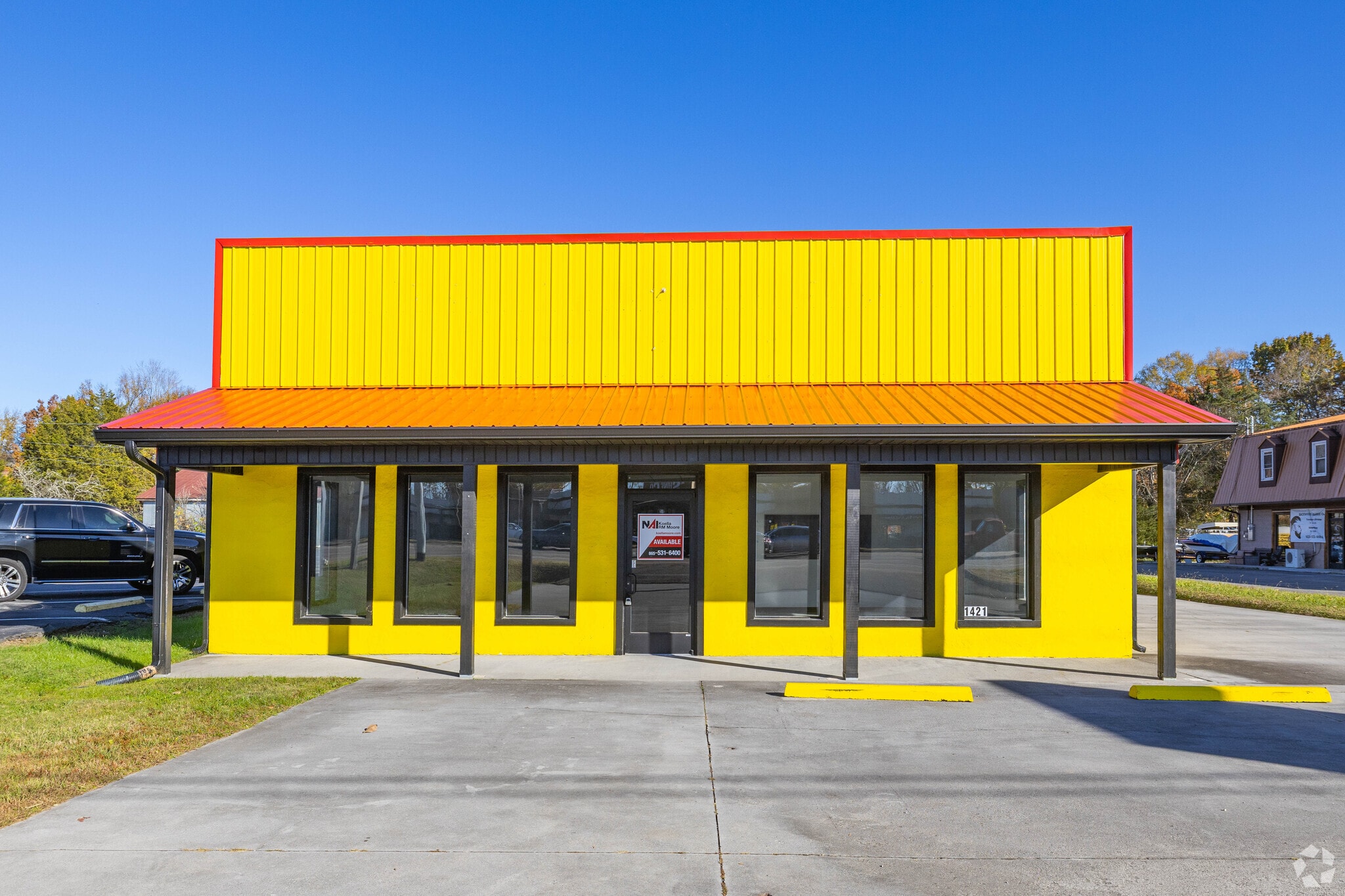 1421 Winfield Dunn Pky, Sevierville, TN for lease Building Photo- Image 1 of 13