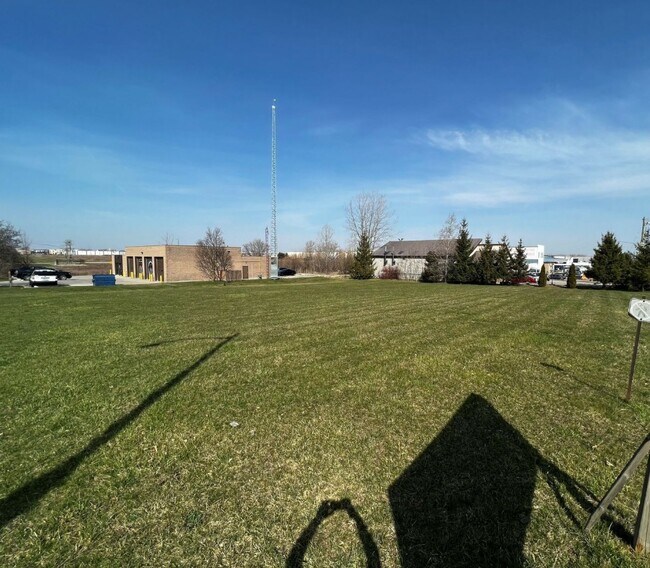 Plus de détails pour 303 Henry St, Brantford, ON - Terrain à vendre