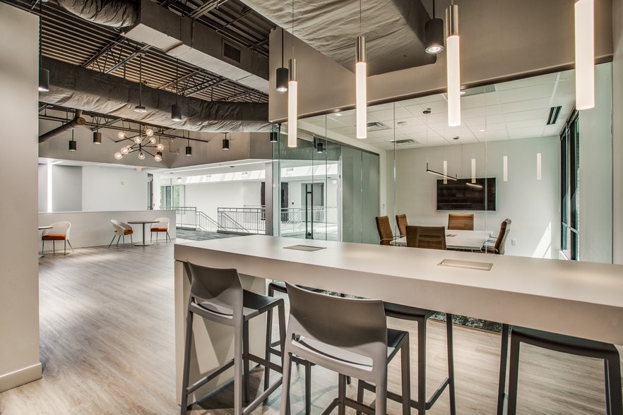 1800 Preston Park Blvd, Plano, TX for lease - Interior Photo - Image 2 of 20