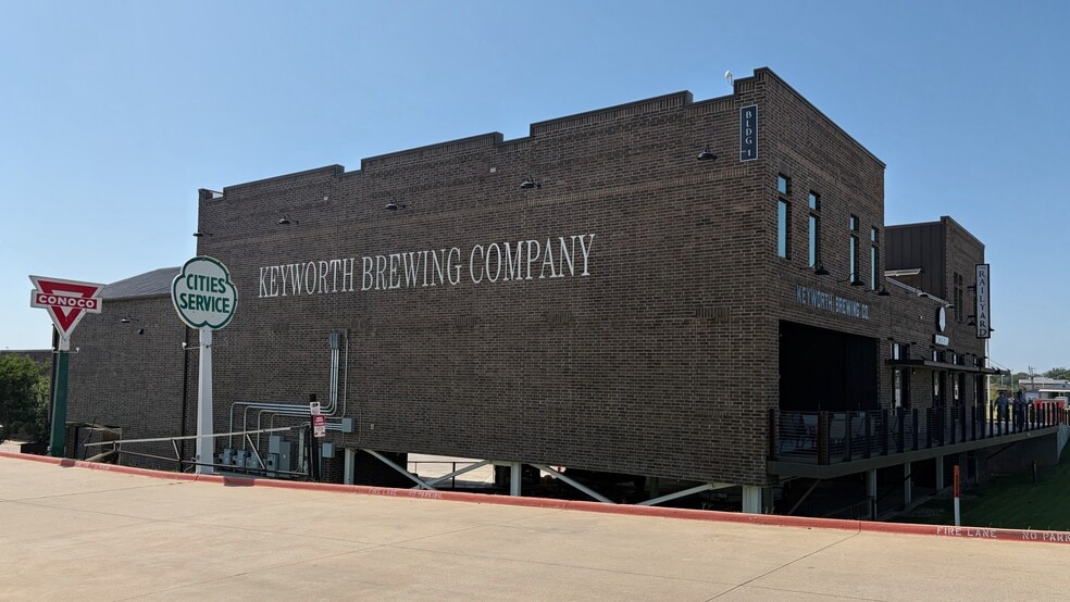 6428 Davis Blvd, North Richland Hills, TX for sale - Building Photo - Image 3 of 29