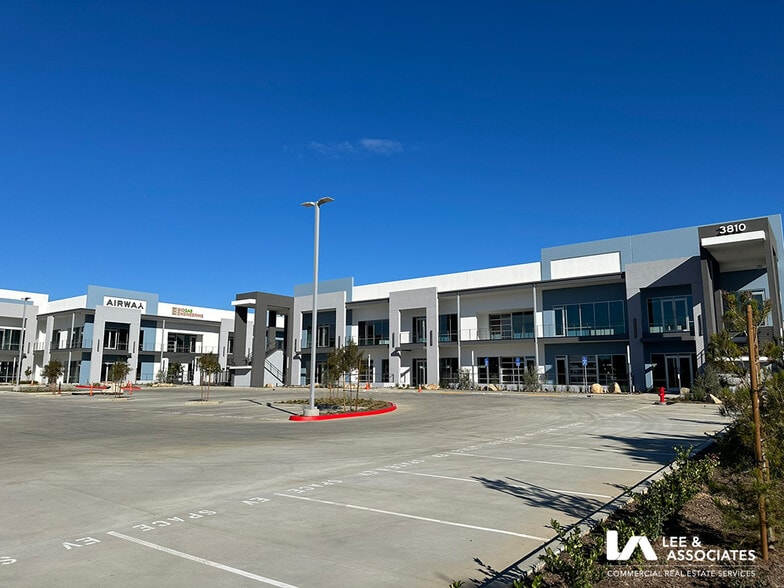 3816 Stineman Ct, Long Beach, CA for lease - Building Photo - Image 3 of 9