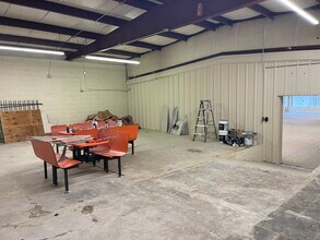 1714 Manchester Expy, Columbus, GA for lease Interior Photo- Image 2 of 11