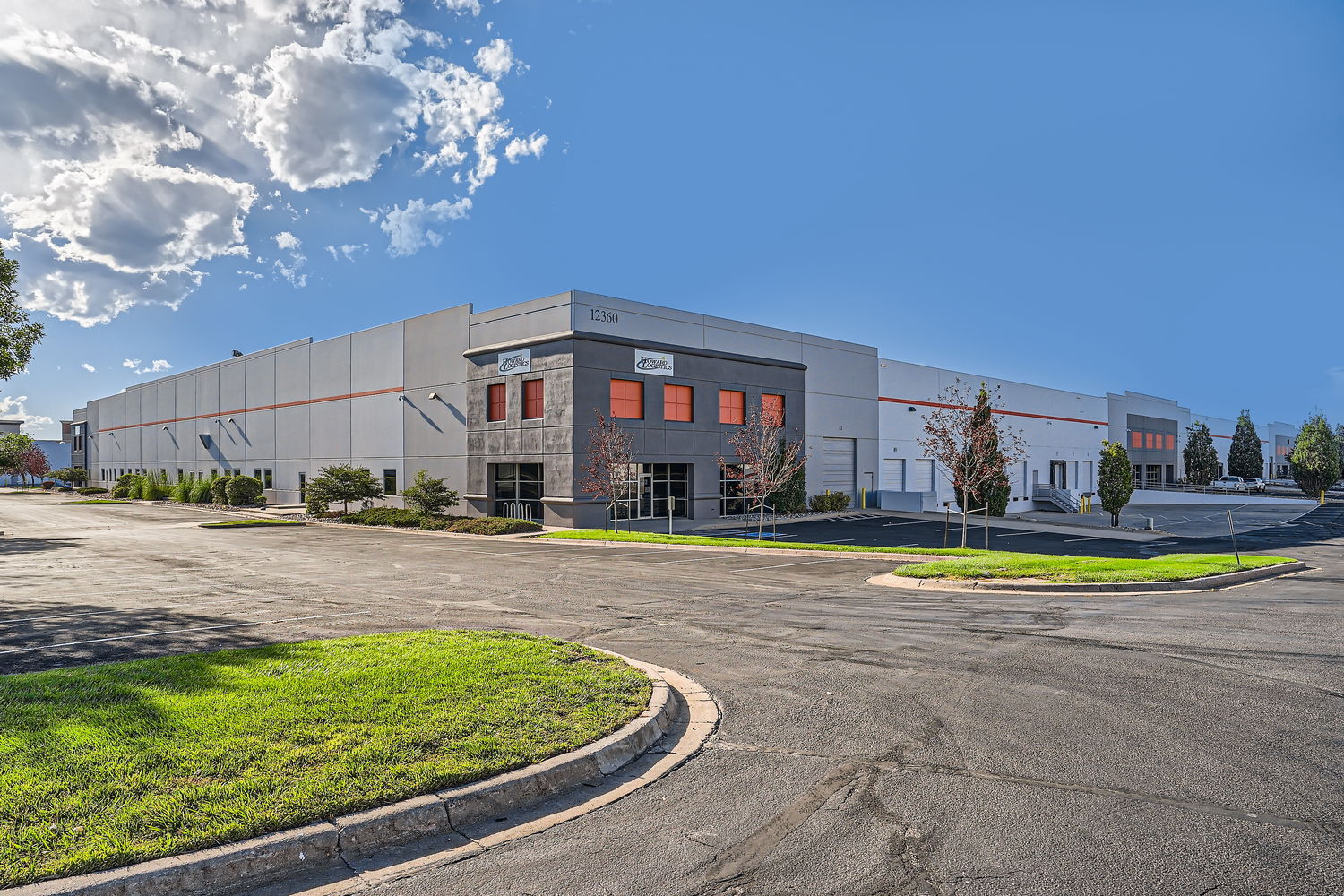 12360 E 46th Ave, Denver, CO for lease Primary Photo- Image 1 of 5