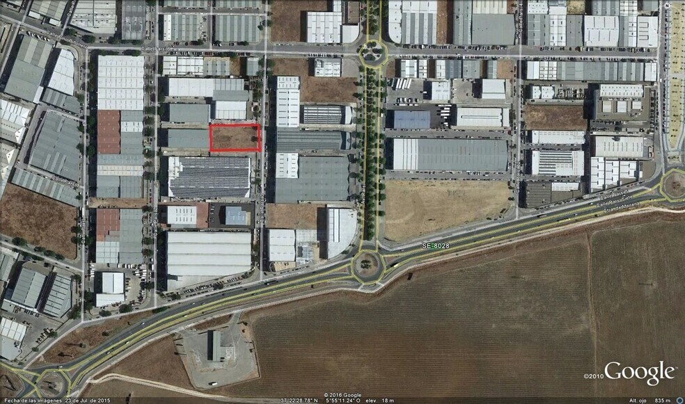 Avenida Hacienda San Antonio, SEVILLA, Sevilla à louer - Photo du bâtiment - Image 2 de 10