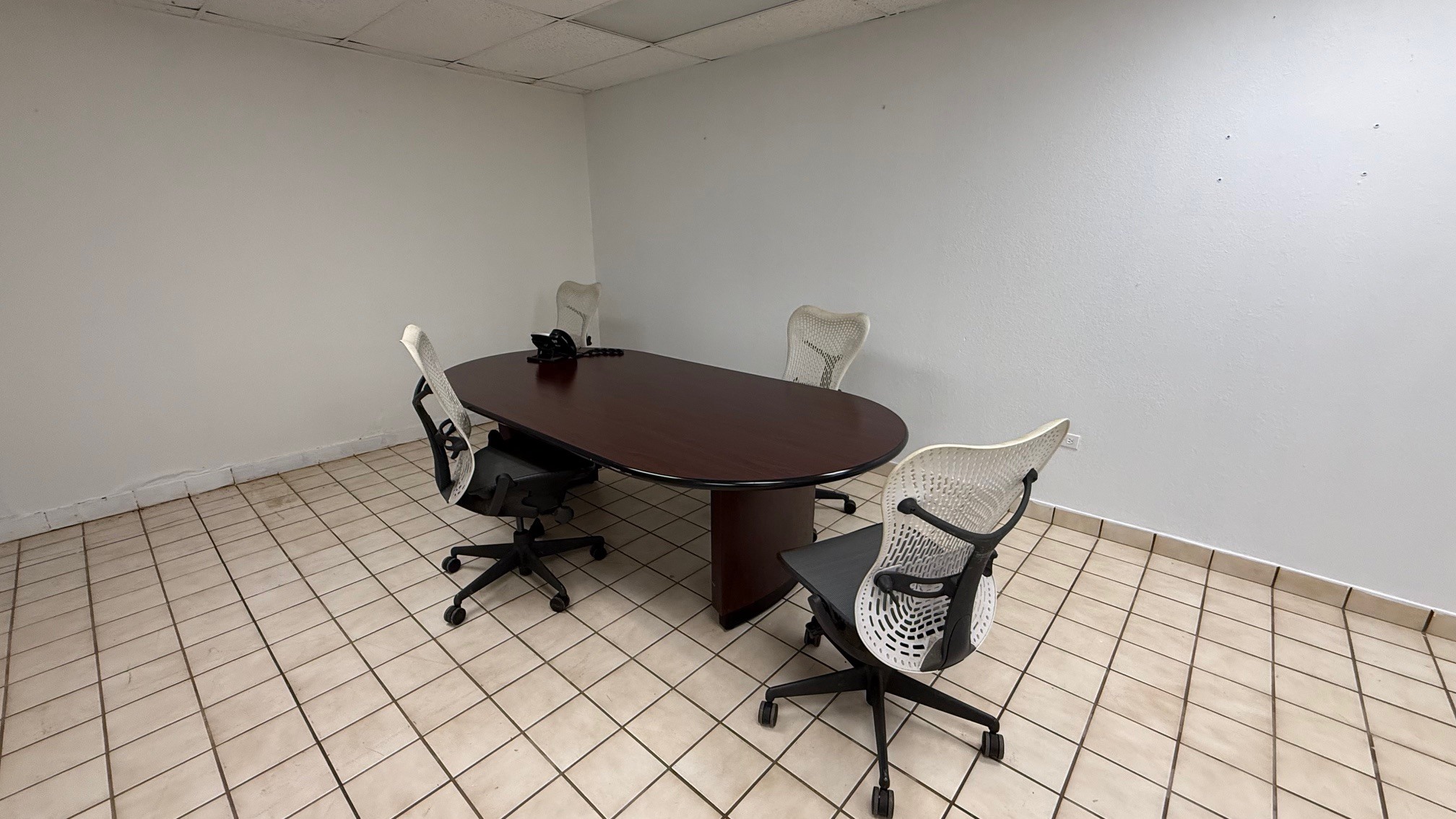 41-745 Mooiki St, Waimanalo, HI for lease Interior Photo- Image 1 of 4