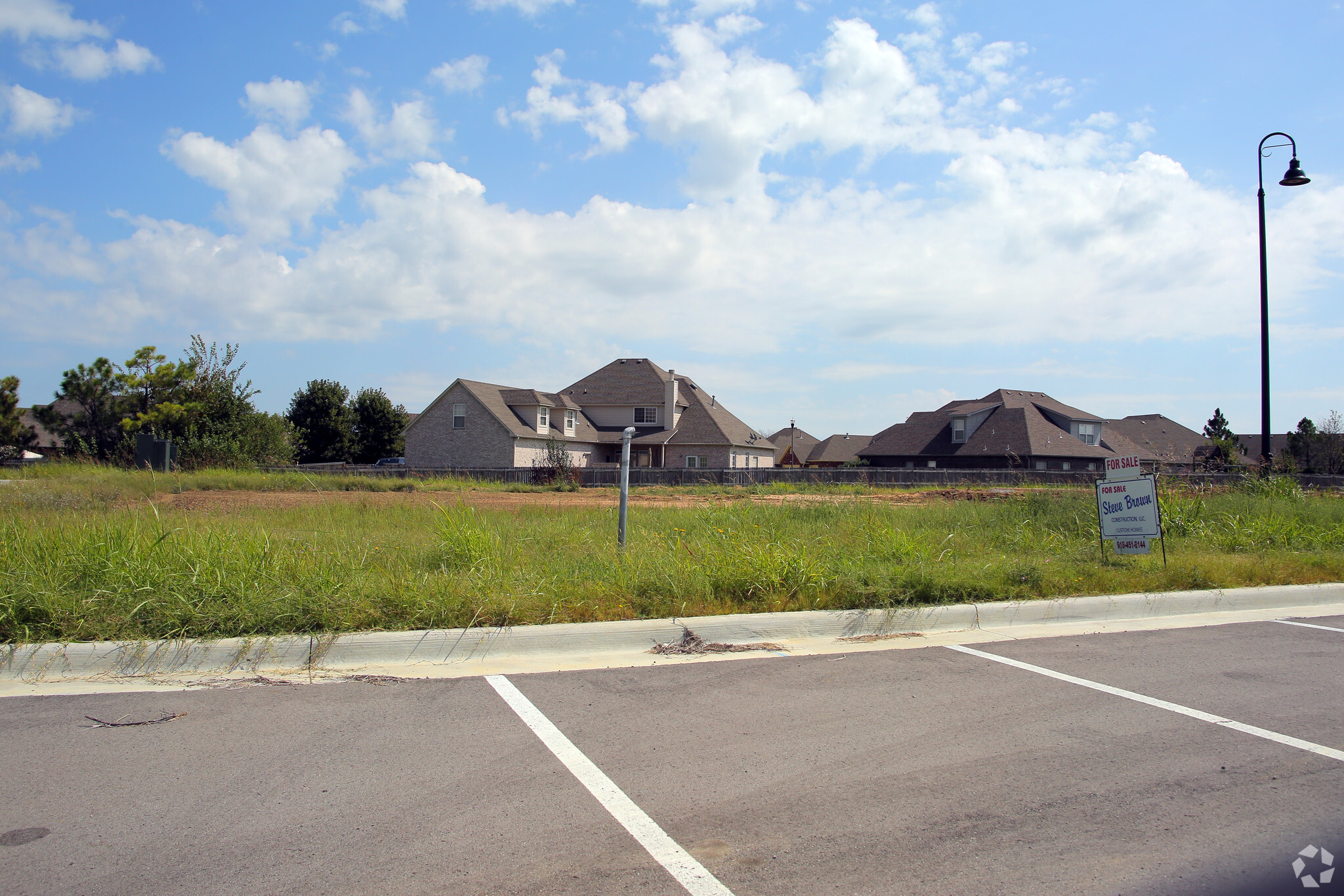 2301 N 9th St, Broken Arrow, OK for sale Primary Photo- Image 1 of 1