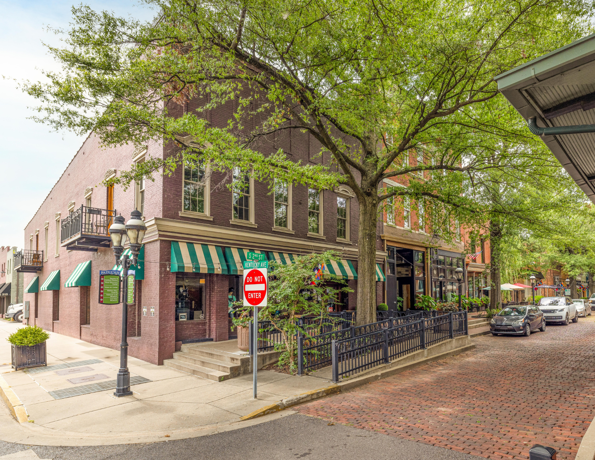 133 Market House Sq, Paducah, KY à vendre Photo du bâtiment- Image 1 de 1