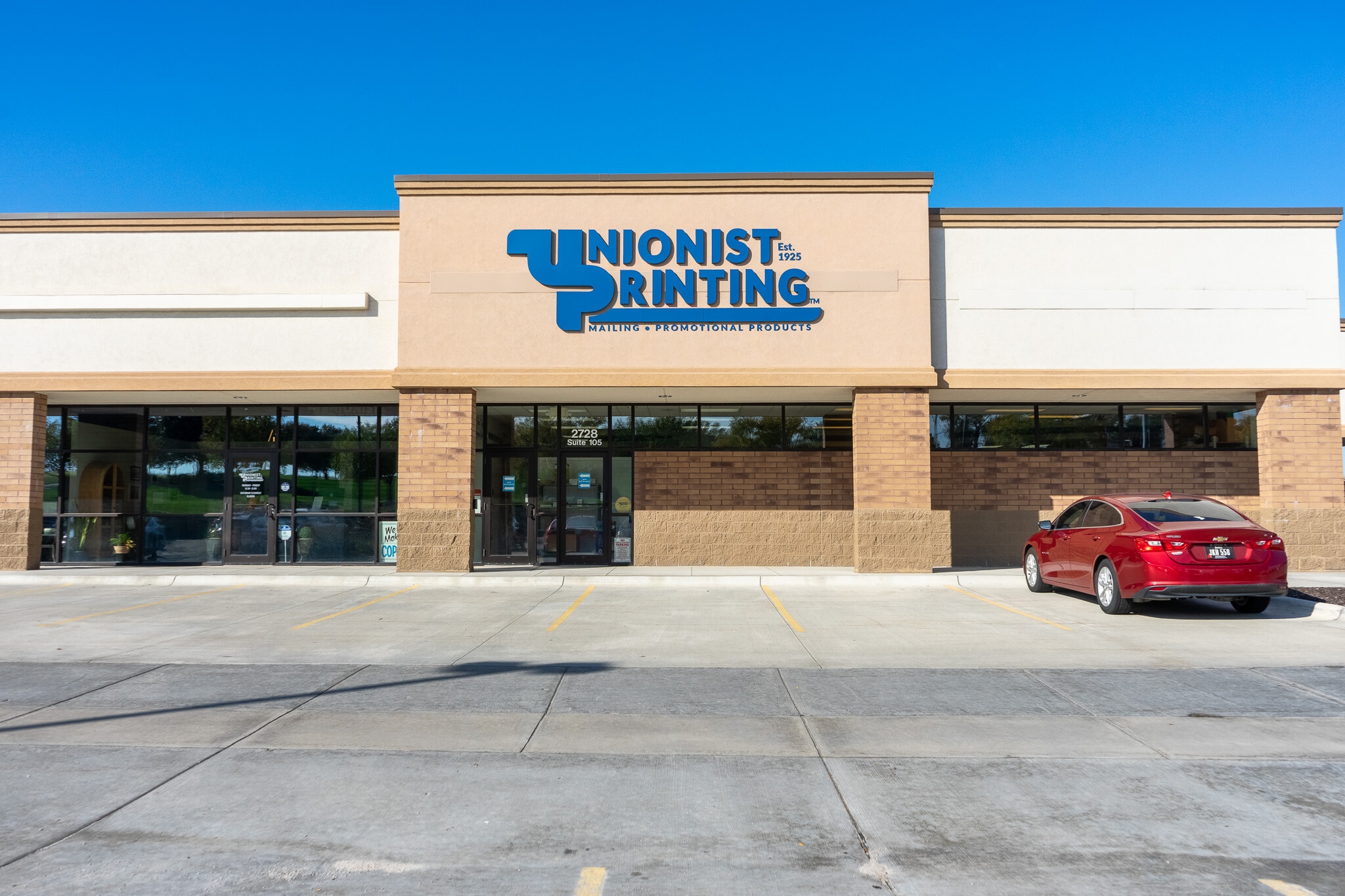 2728 N 108th St, Omaha, NE for lease Primary Photo- Image 1 of 2