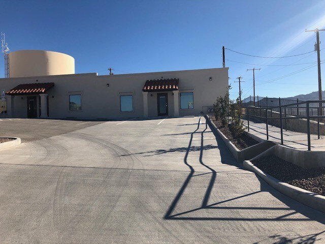 3012 Mountain Pass Blvd, Anthony, TX à louer - Photo du bâtiment - Image 3 de 32