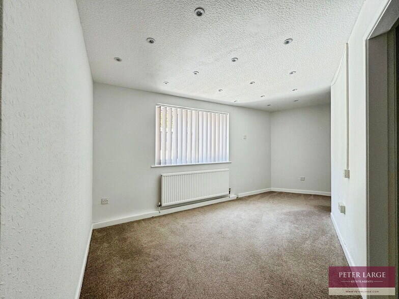 4A Rhuddlan Rd, Rhyl à vendre - Photo intérieure - Image 2 de 9