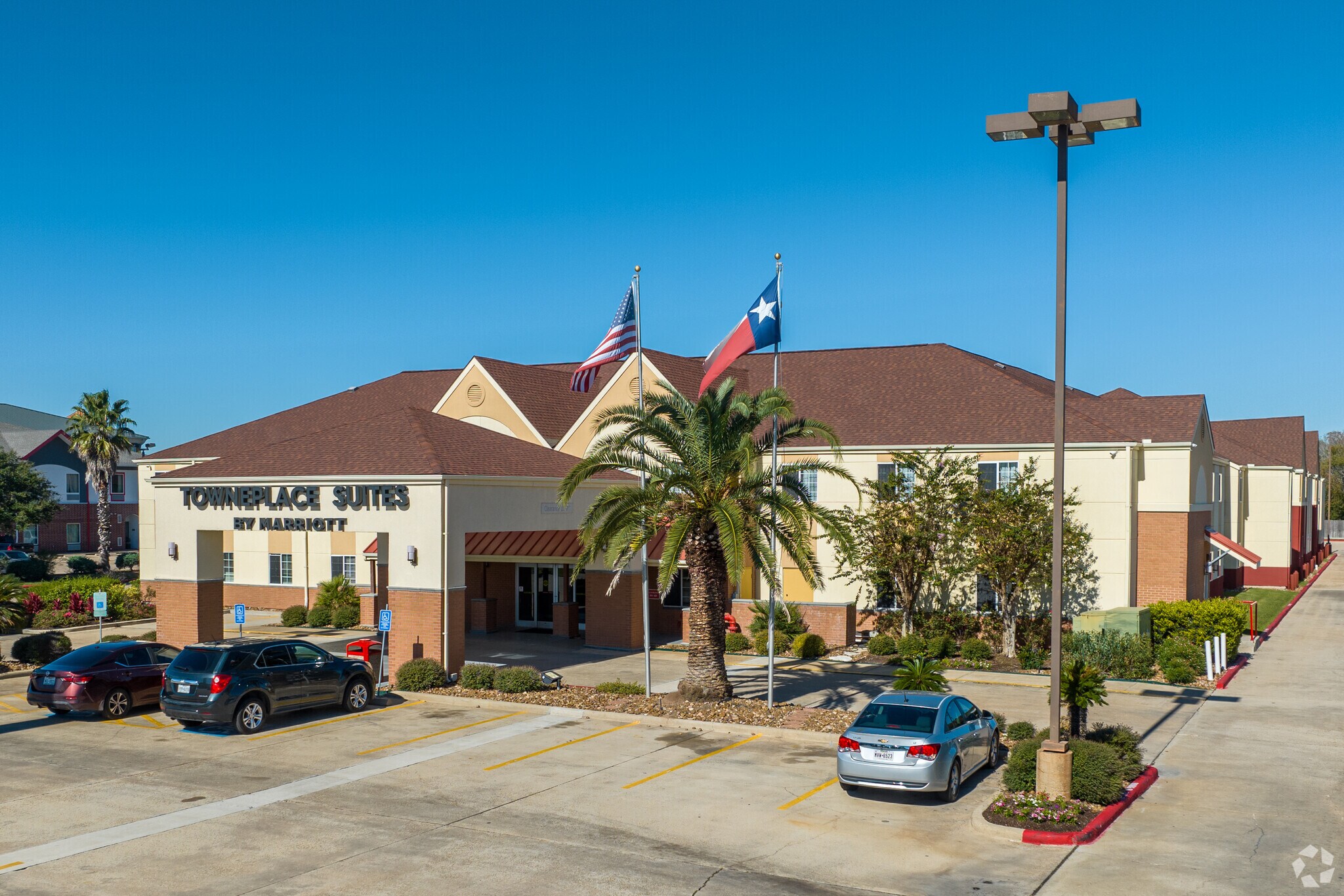 1003 TX-332, Clute, TX for sale Primary Photo- Image 1 of 20