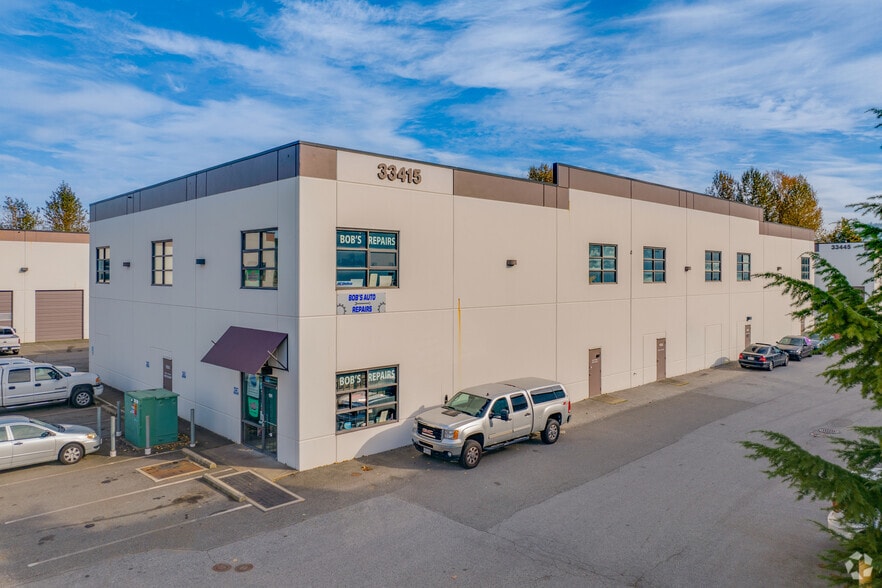 33415 Maclure Rd, Abbotsford, BC for sale - Building Photo - Image 3 of 4