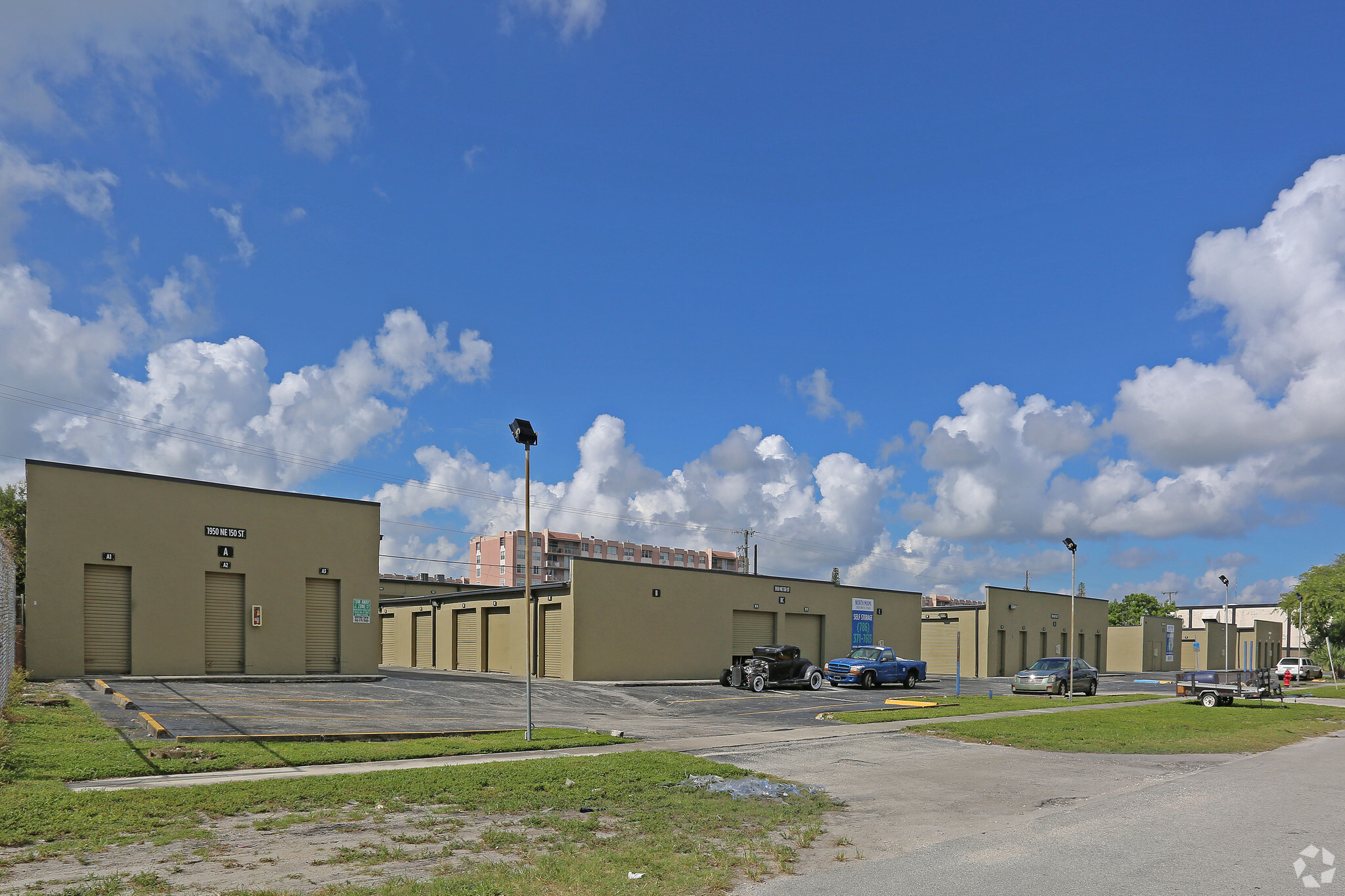 1950 NE 150th St, North Miami, FL for lease Primary Photo- Image 1 of 4