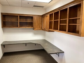 6102-6112 Olson Memorial Hwy, Golden Valley, MN for lease Interior Photo- Image 2 of 13