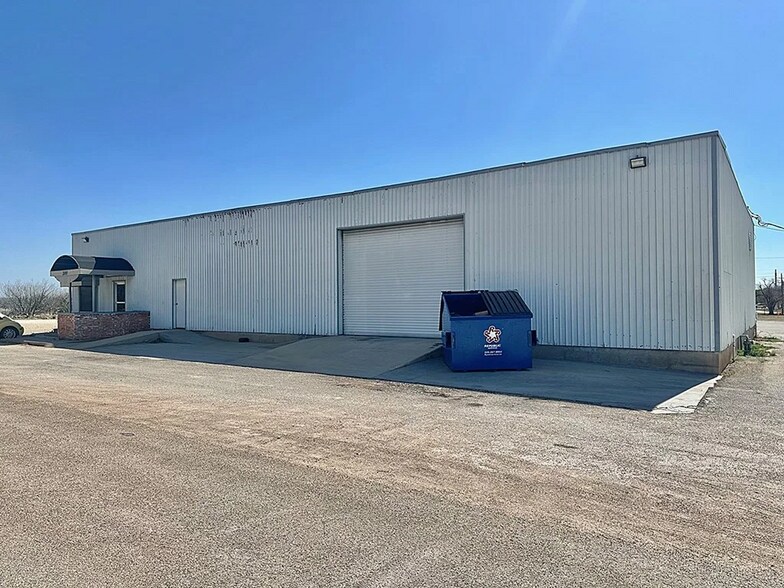 200 E Florida Ave, Sweetwater, TX à vendre - Photo du bâtiment - Image 2 de 3