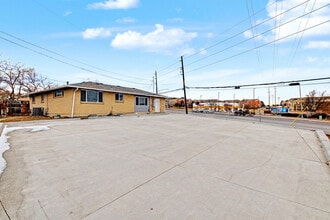 8326 Quivas Way, Denver, CO for lease Interior Photo- Image 2 of 20