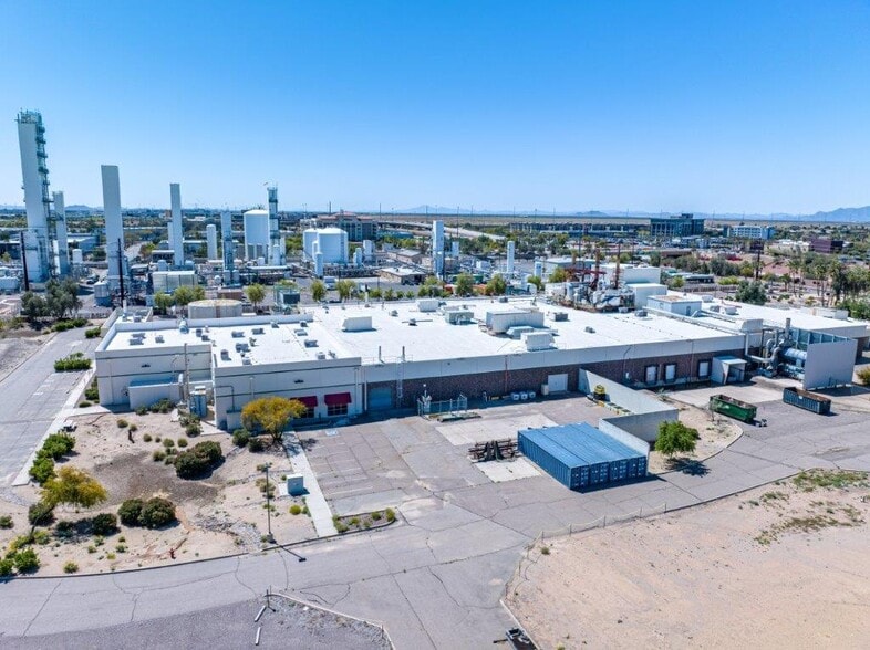 165 S Price Rd, Chandler, AZ for lease - Building Photo - Image 2 of 8