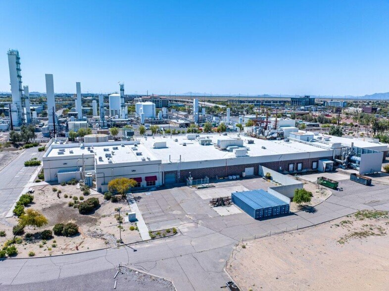 165 S Price Rd, Chandler, AZ à louer - Photo du bâtiment - Image 2 de 8