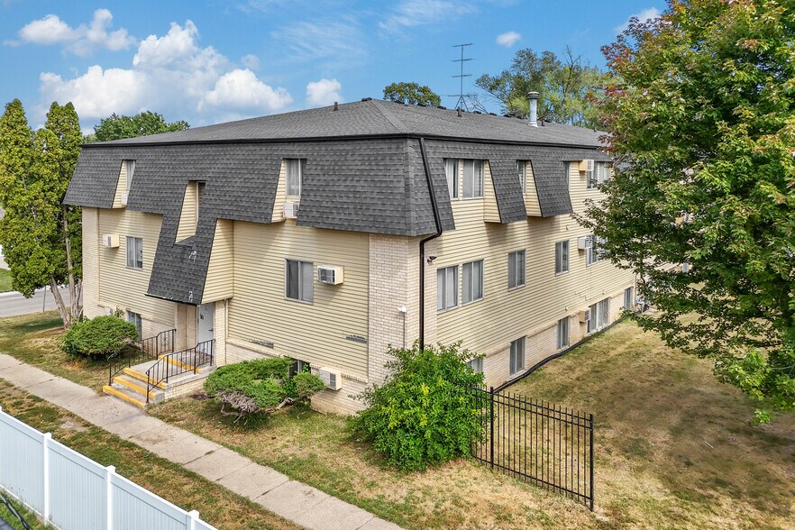 810 Payton Ave, Des Moines, IA à vendre - Photo du bâtiment - Image 1 de 15