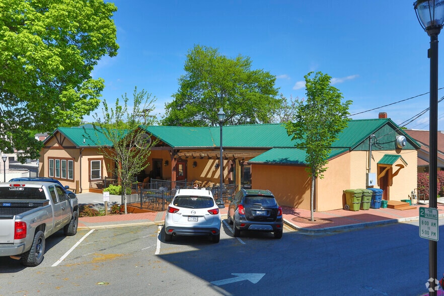 106 Earle St, Clemson, SC for lease - Building Photo - Image 2 of 2