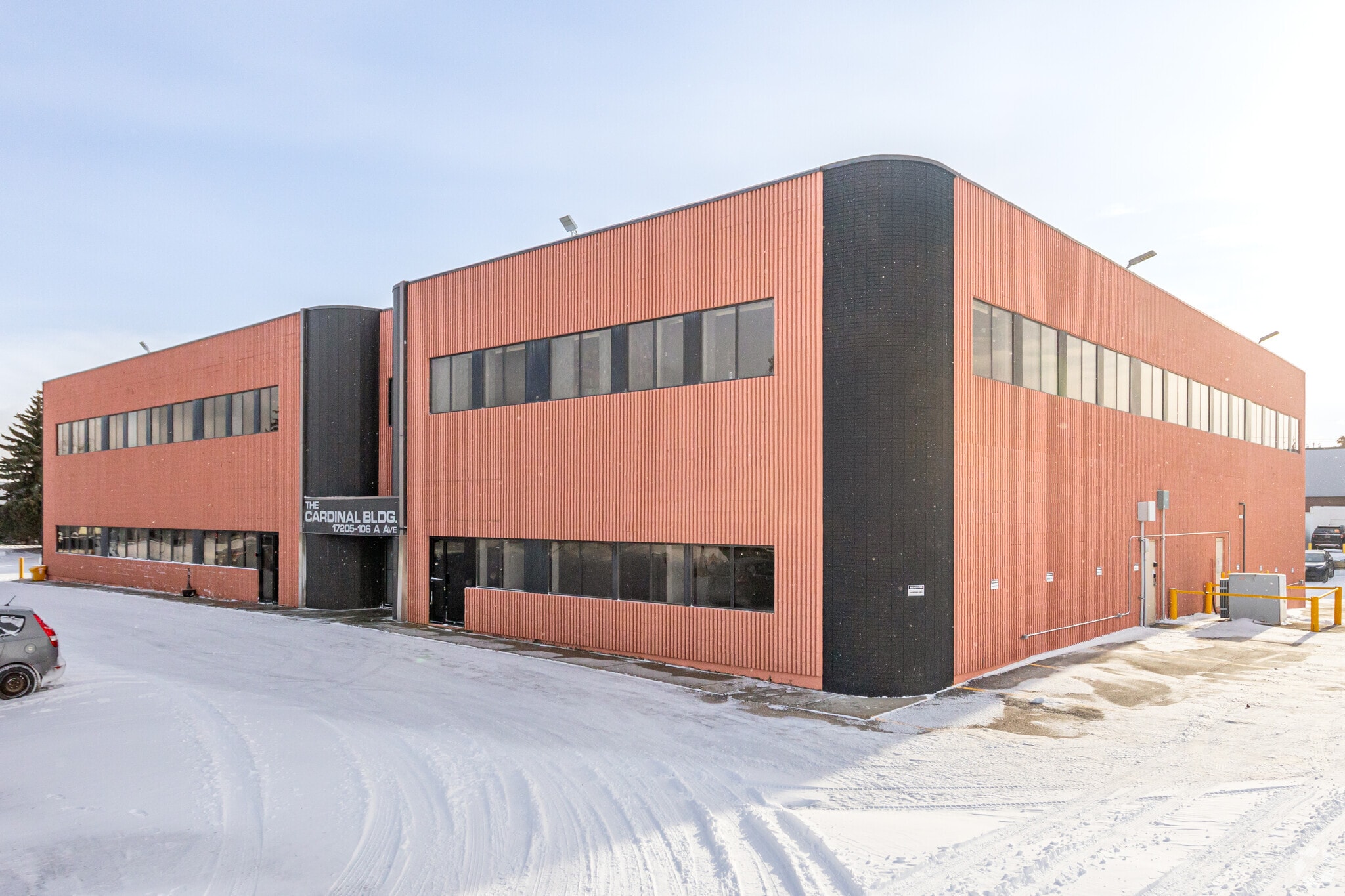 17205 106A Ave NW, Edmonton, AB for lease Primary Photo- Image 1 of 4