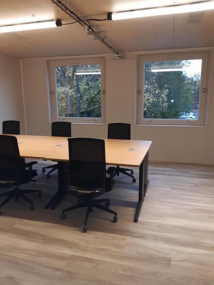 Office in Lognes for sale - Interior Photo - Image 3 of 17