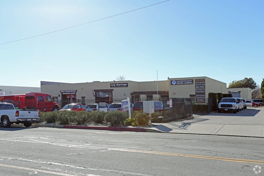1541-1559 Palma Dr, Ventura, CA à louer - Photo du bâtiment - Image 2 de 9