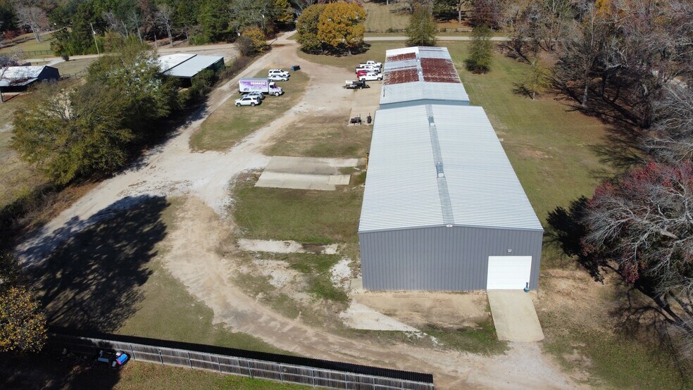 10155 County Road 135, Flint, TX à louer - Photo du bâtiment - Image 2 de 12