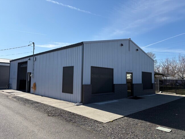 Plus de détails pour 1416 W Ainsworth Ave, Pasco, WA - Industriel à louer