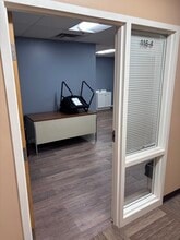 2901 Ohio Blvd, Terre Haute, IN à louer Photo intérieure- Image 2 de 10