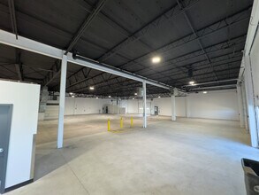 6717 Essington Ave, Philadelphia, PA for lease Interior Photo- Image 2 of 15