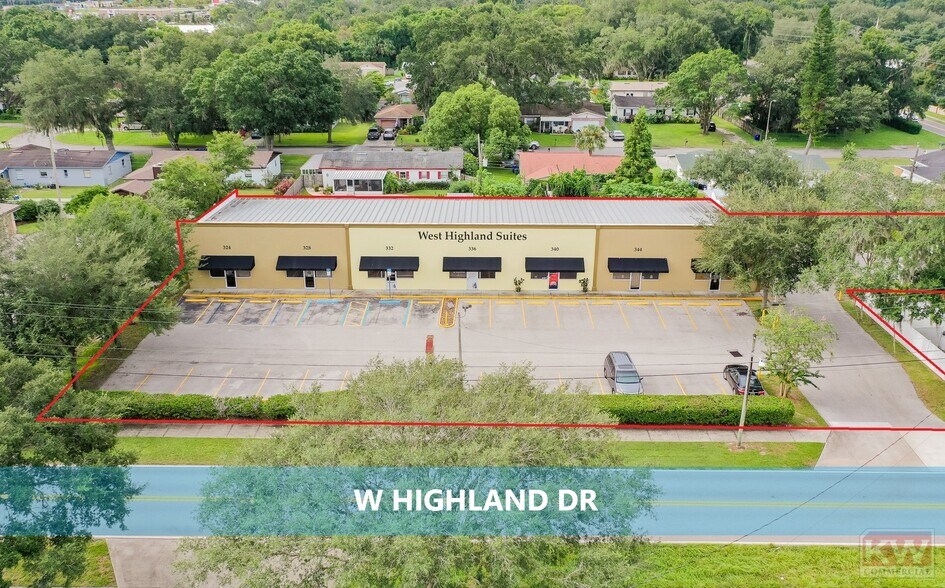 324-340 W Highland Dr, Lakeland, FL à louer - Photo du bâtiment - Image 3 de 14