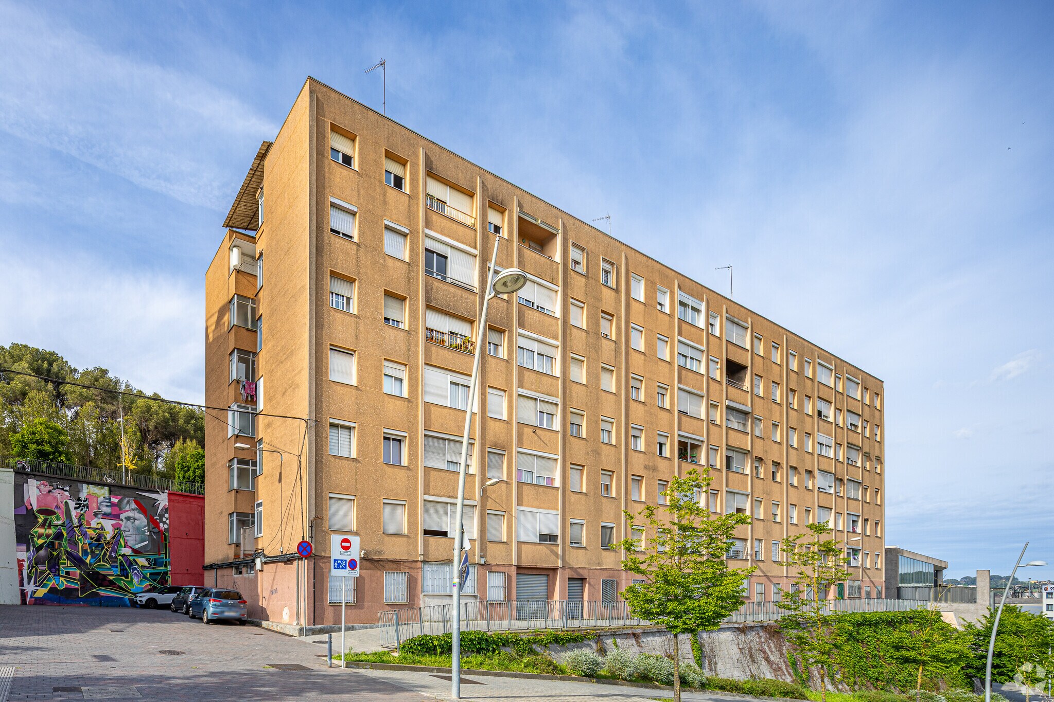 Immeuble residentiel dans Rubí, Barcelona à vendre Photo du bâtiment- Image 1 de 2