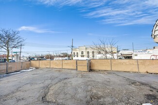 More details for 5759 Maspeth Ave, Maspeth, NY - Industrial for Lease