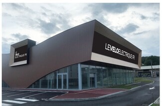 More details for 60-62 Route D'Orleans, Montlhéry - Retail for Lease