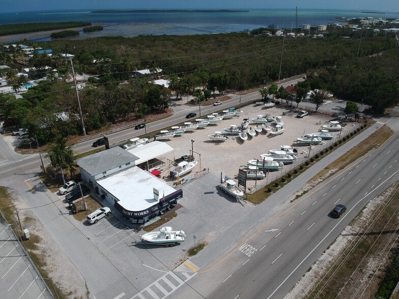 98150 Overseas Hwy, Key Largo, FL à vendre - Photo du b timent - Image 3 de 10