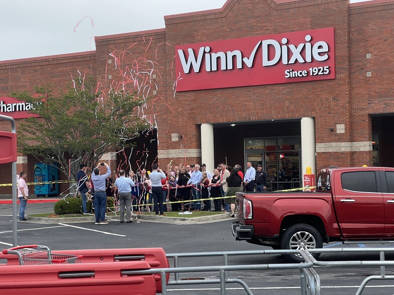 50 S Blue Angel Pky, Pensacola, FL for lease - Building Photo - Image 3 of 28