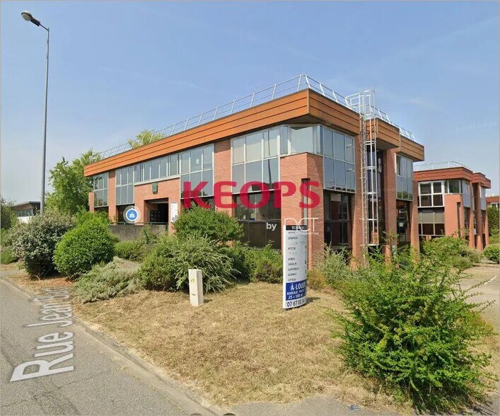 Office in Labège for lease - Building Photo - Image 1 of 5