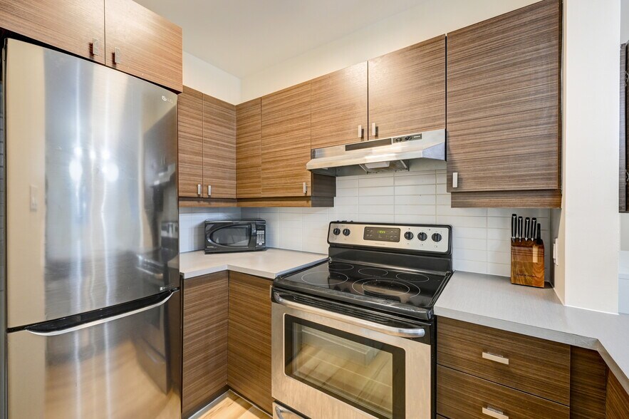 468-470 Rue Mcgill, Montréal, QC for sale - Building Photo - Image 3 of 6