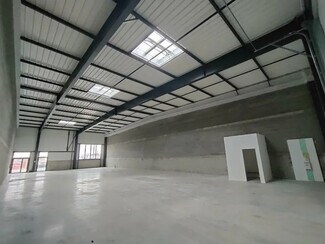 Plus de détails pour Local d'activités à louer