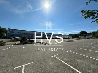 Plus de détails pour Bureau, Industriel à louer