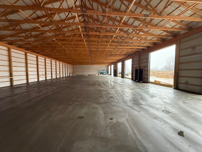1000 Enterprise Dr, Hastings, MI for lease - Construction Photo - Image 3 of 7