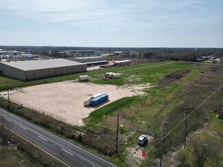 Plus de détails pour 13911 W Hardy Rd, Houston, TX - Terrain à louer