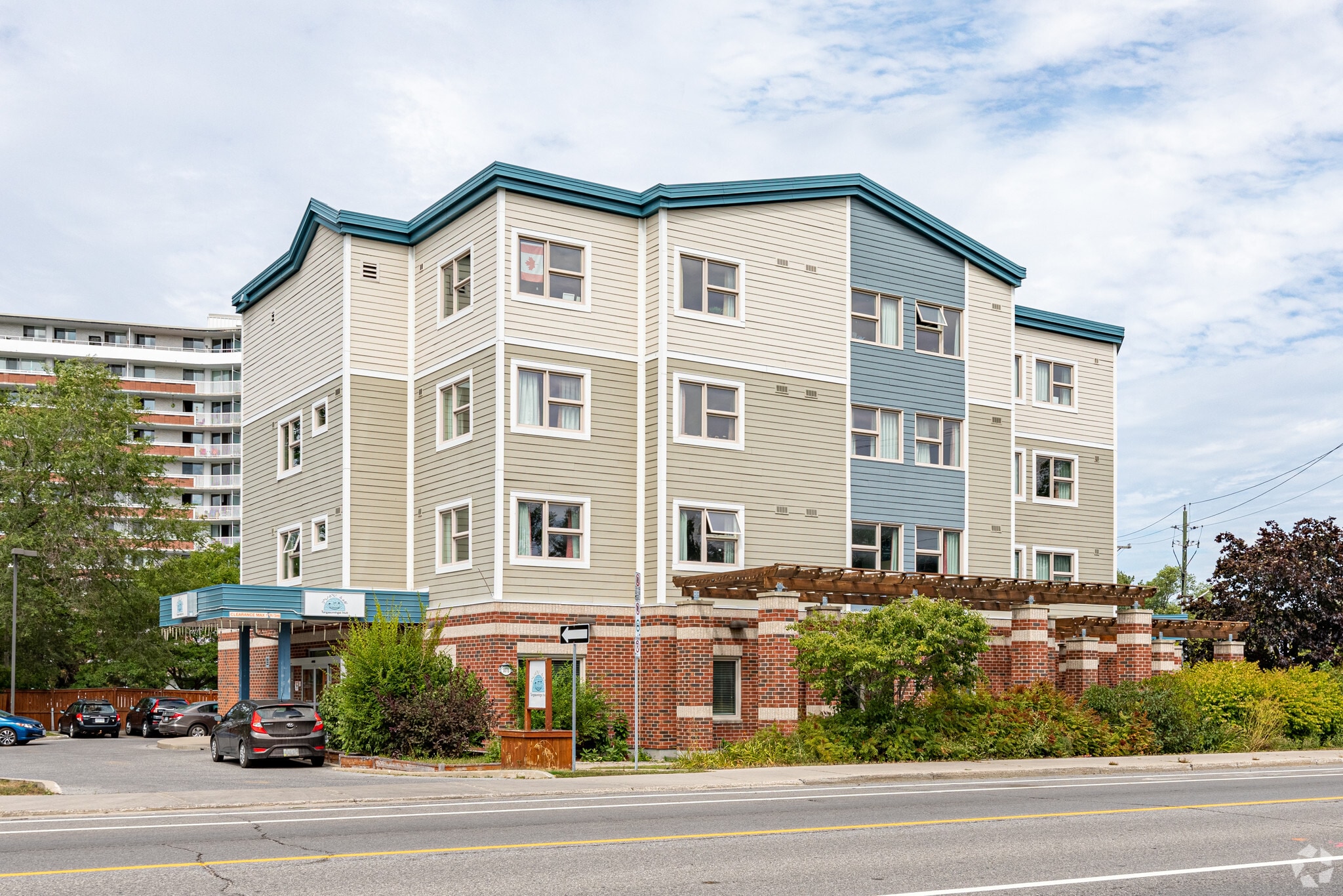 1071 Richmond Rd, Ottawa, ON for sale Primary Photo- Image 1 of 2